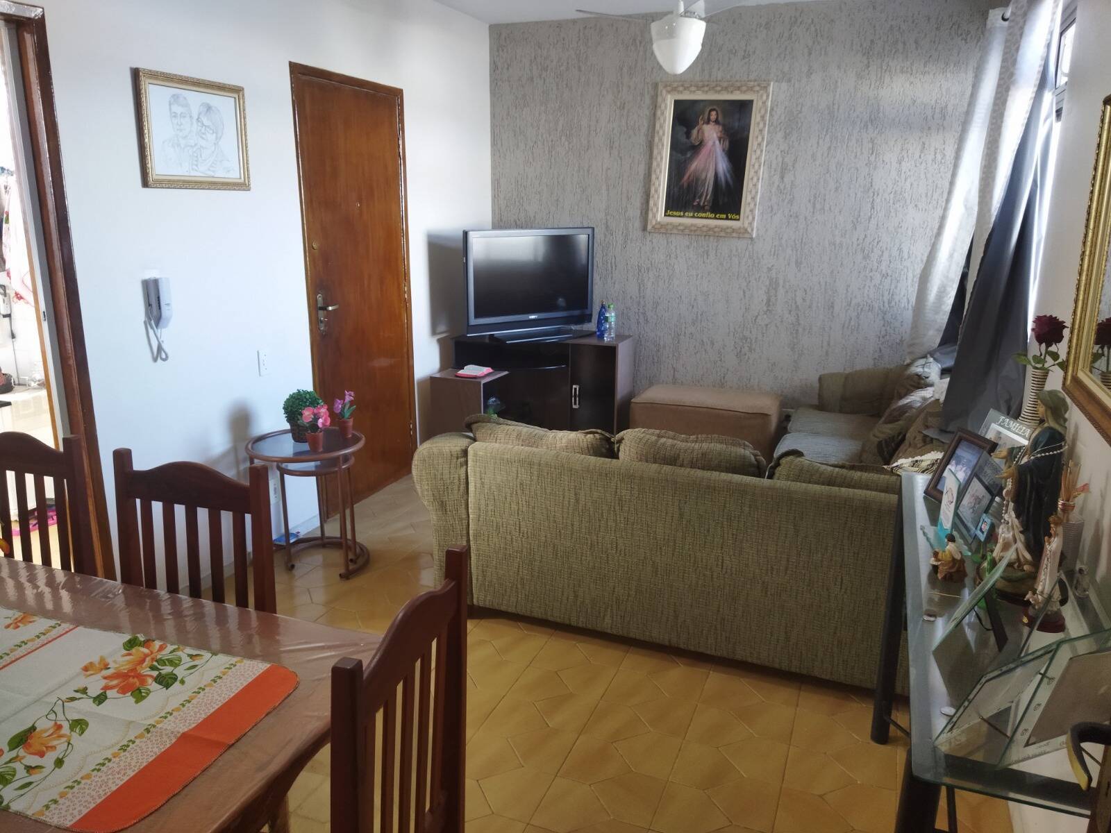 Apartamento à venda com 2 quartos, 70m² - Foto 6