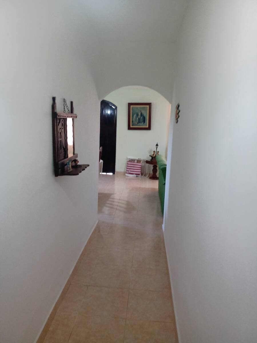 Casa à venda com 3 quartos, 204m² - Foto 8