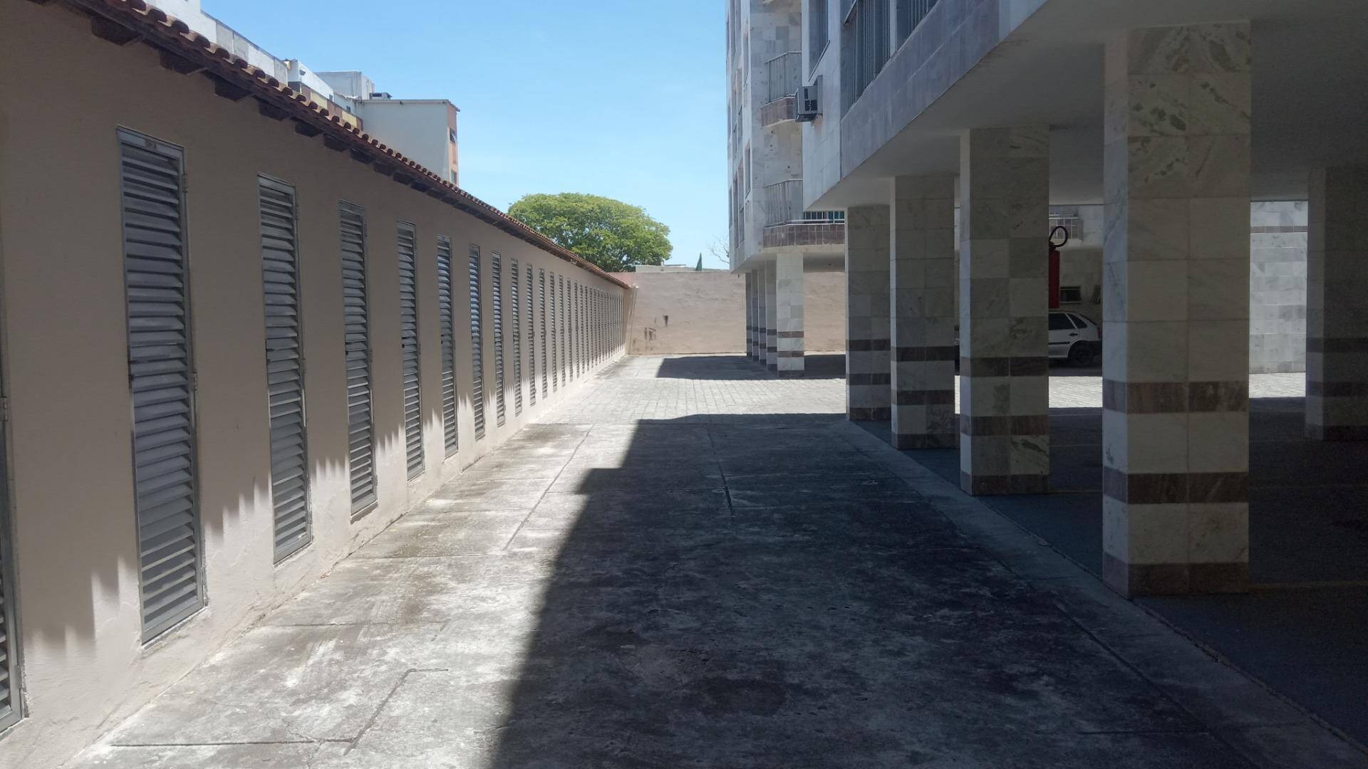 Apartamento à venda com 3 quartos, 164m² - Foto 4