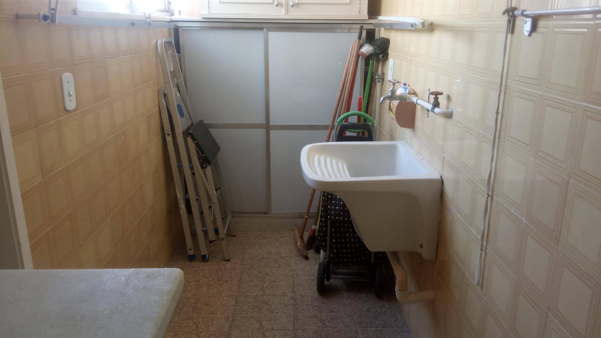 Apartamento à venda com 3 quartos, 164m² - Foto 11