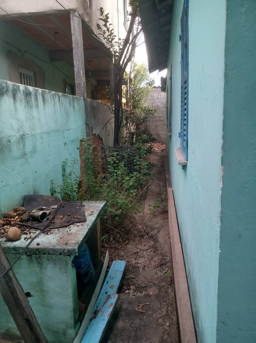 Casa à venda com 3 quartos, 83m² - Foto 12